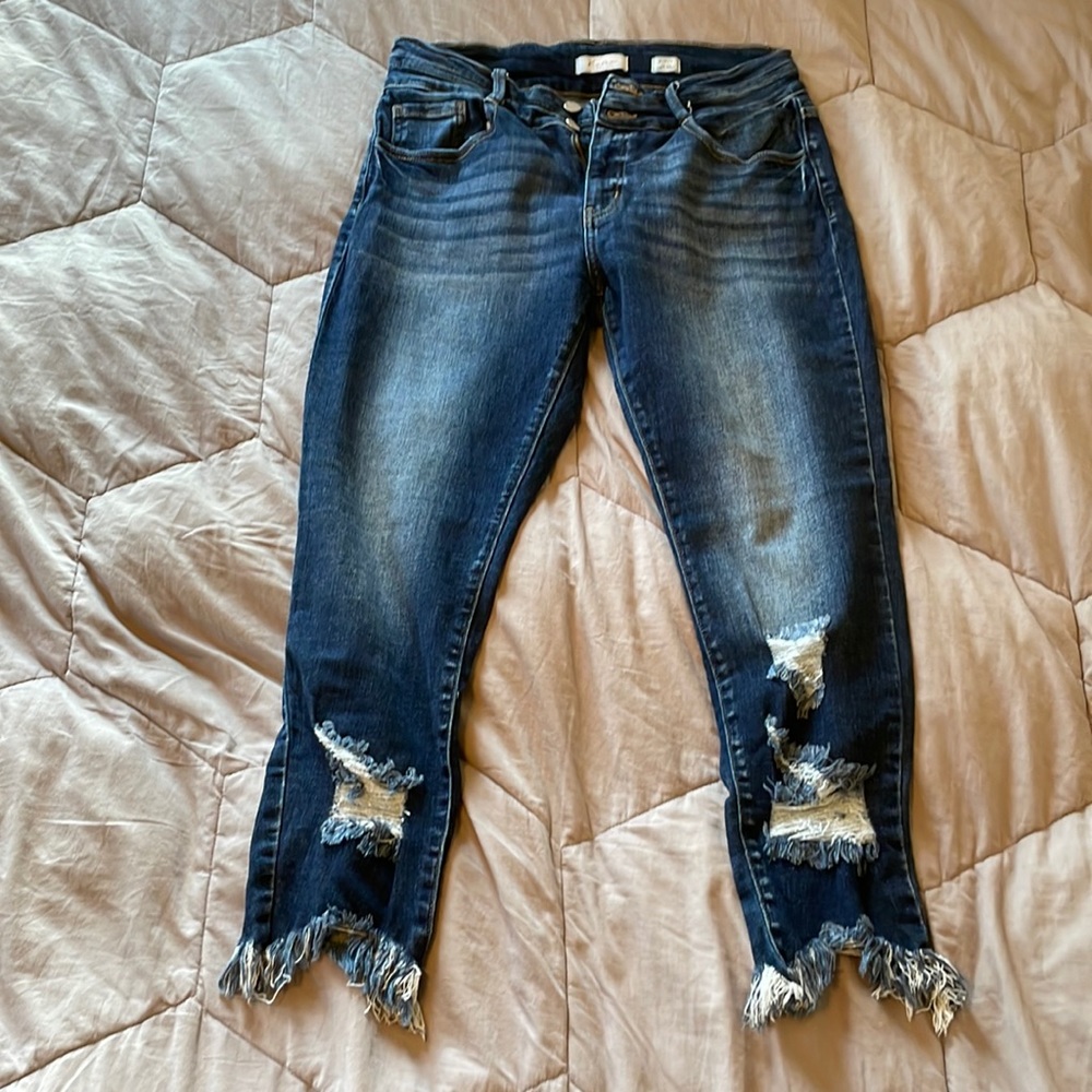 Women’s KanCan Signature Jean. Kurvy, Mid-Rise, Ankle Skinny. Size 30.